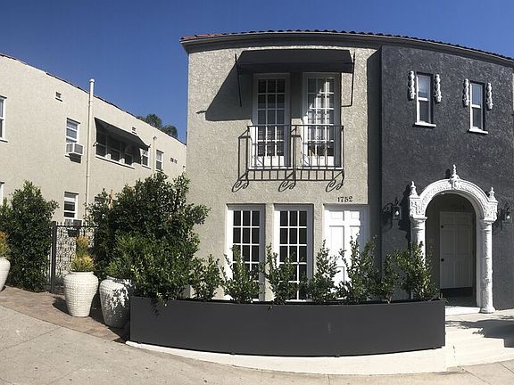 5th image of 1750 N La Brea Ave