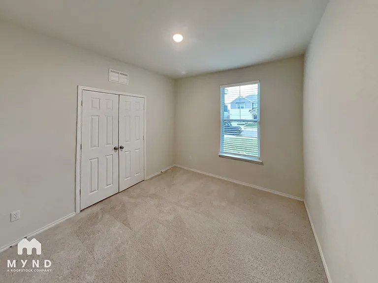 816 Beacon Hts — Photo 15