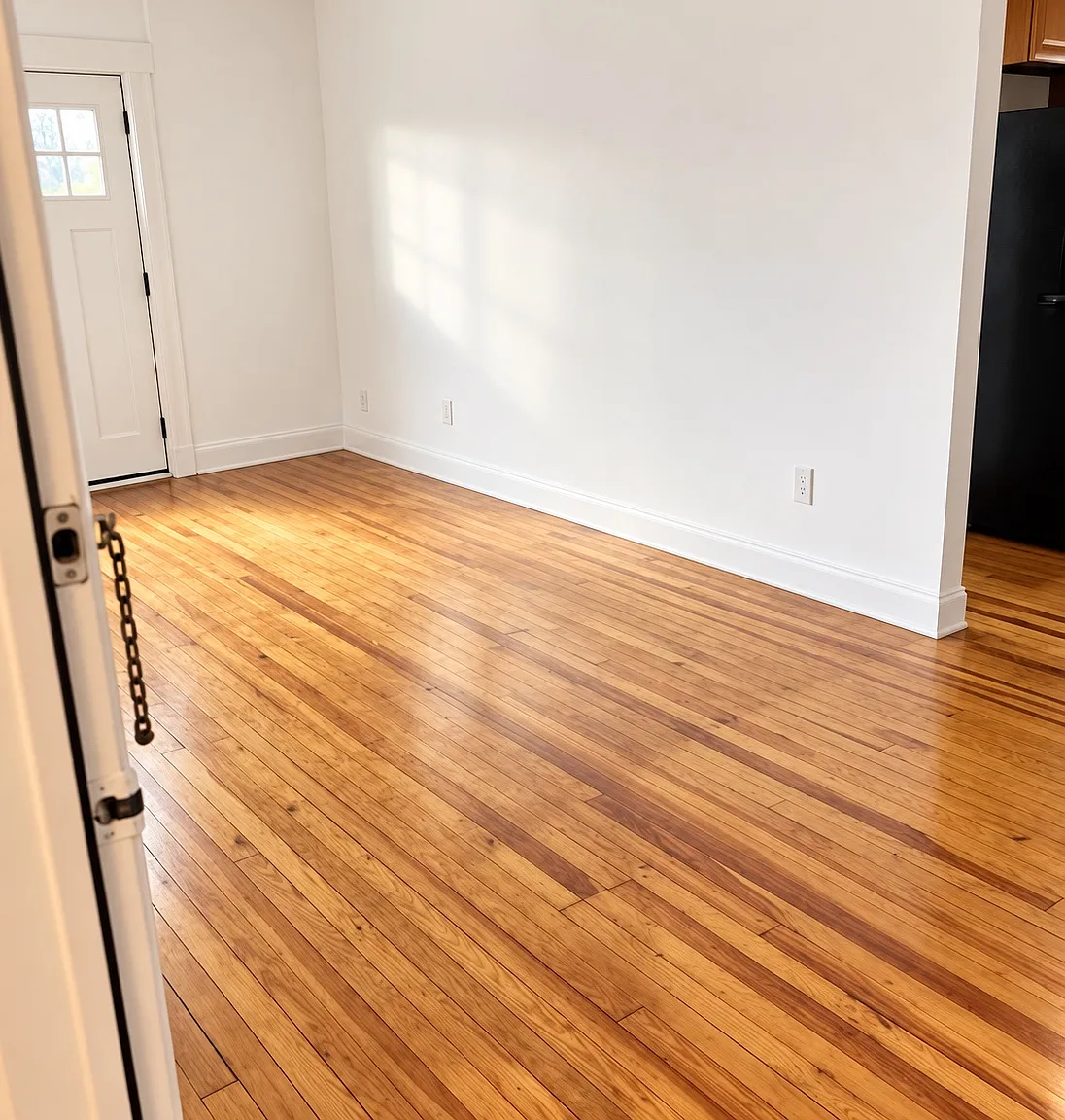128 N Portland Ave — Photo 2