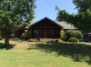 110 Shoreline Dr, Springdale, AR 72764