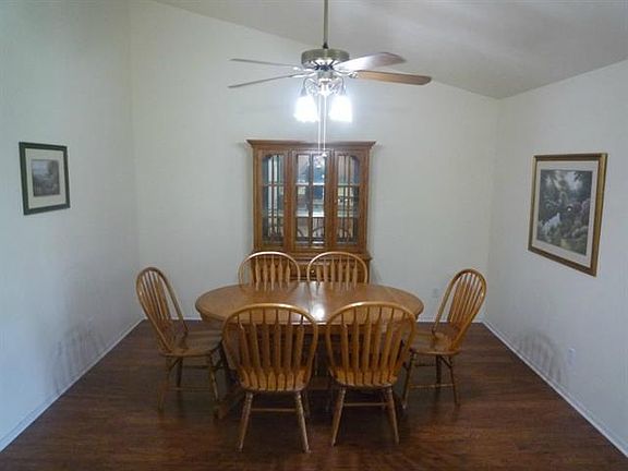 4th image of 4826 Trailwood Dr