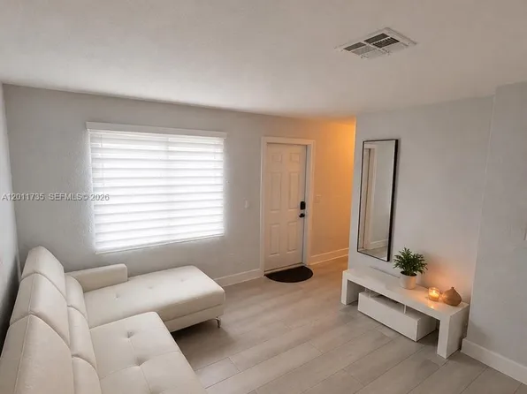 1032 NW 6th Ave #2, Fort Lauderdale, FL 33311