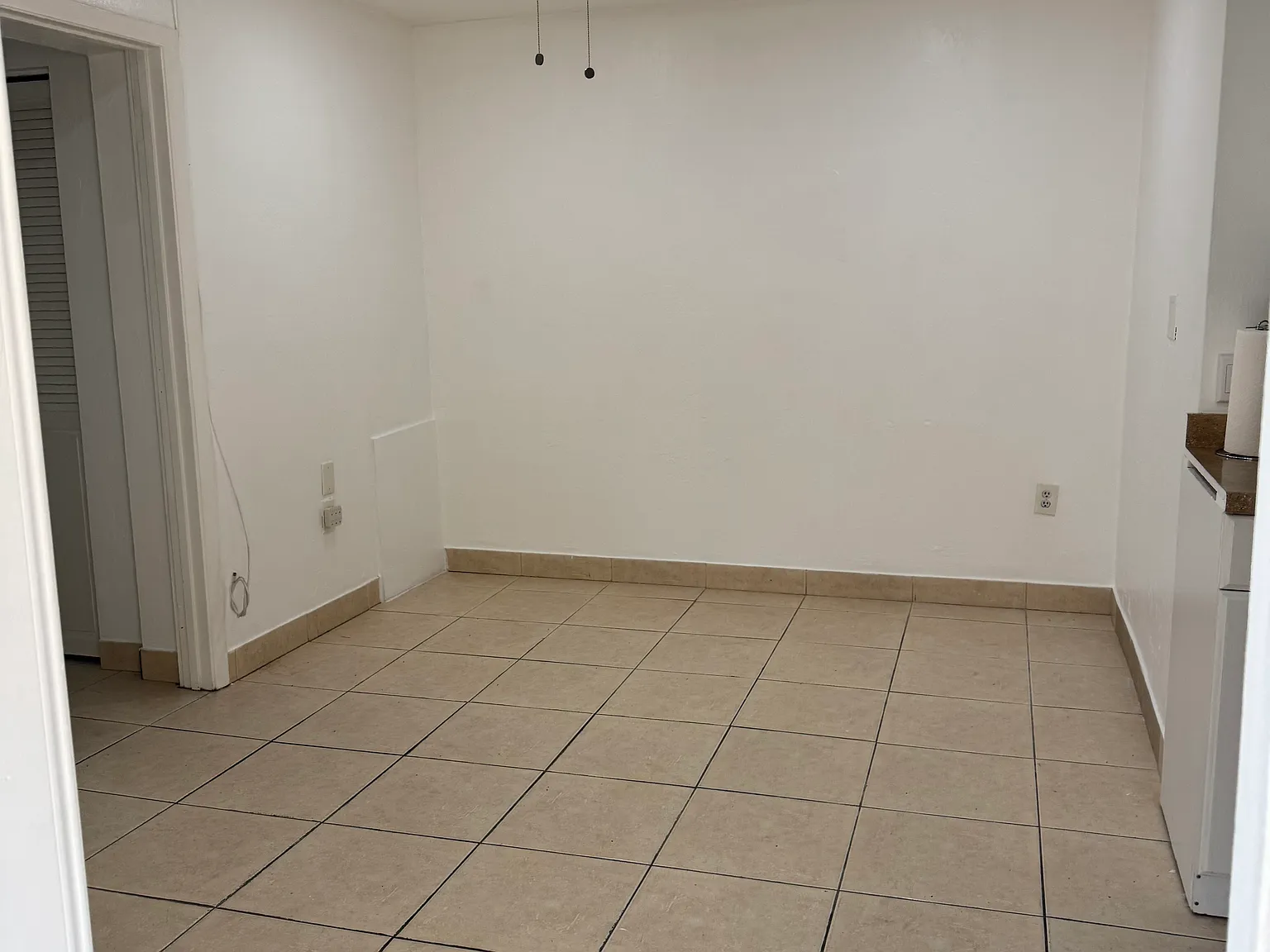 1 bed, 800 sqft, $1,350 — Photo 3