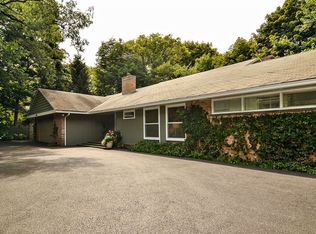 1680 Forest Ave, Highland Park, IL