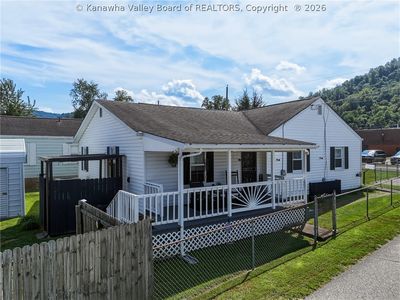 9100 Maryland Ave, Marmet, WV, 25315