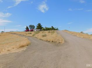 272 Justin Way, Bakersfield, CA 93308