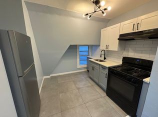 856 S 14th St #3C, Newark, NJ 07108