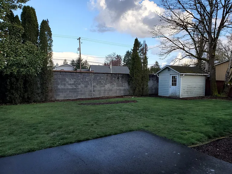 1203 NE 161st Ct — Photo 40