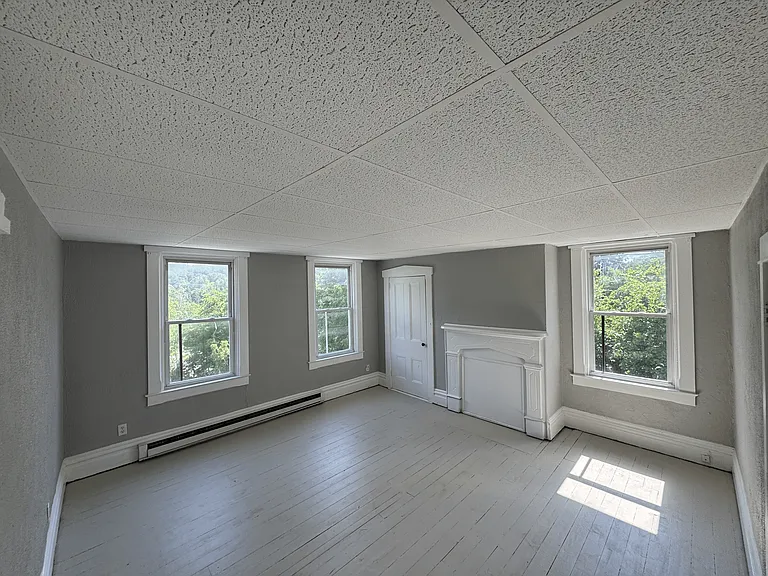 101 Dempe St #3 — Photo 8