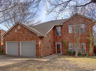 1705 Altacrest Dr, Grapevine, TX 76051