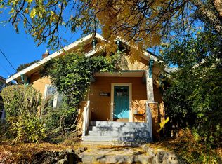 3509 SE Division St, Portland, OR 97202