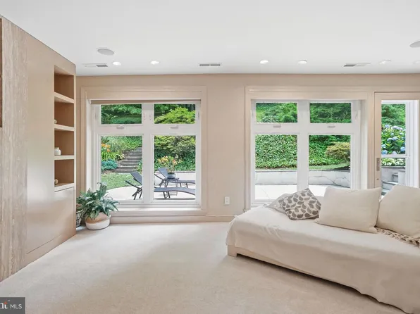1119 Centennial Rd, Narberth, PA 19072