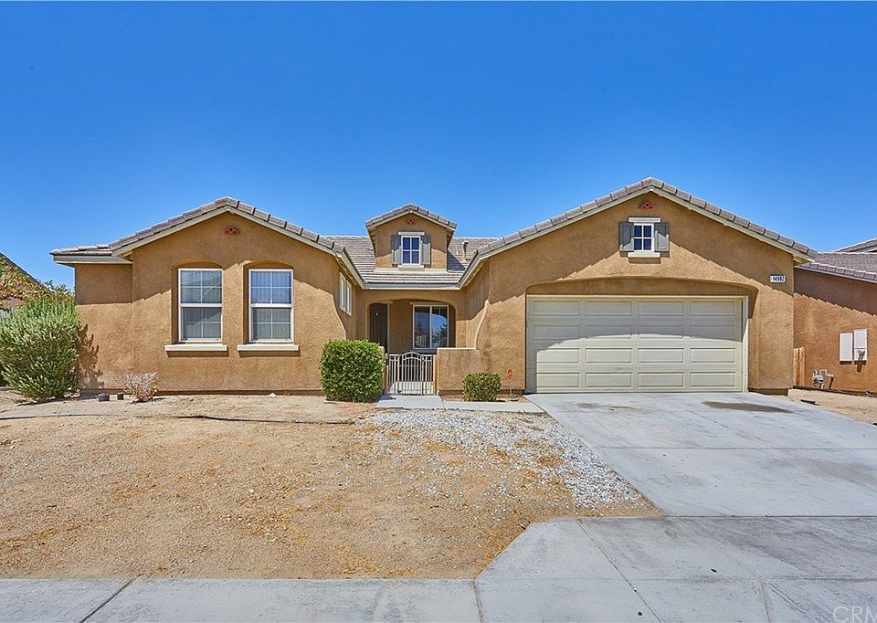 1st image of 14982 Pebblebrook Pl