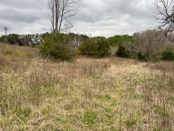 5th image of 2424 Freshour Hollow Rd