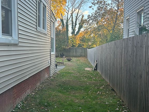 Side yard after driveway ends