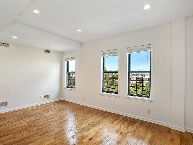 362 Eastern Pkwy #4C — Photo 5