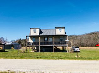 464 Eagle Bend Rd, Linden, TN 37096