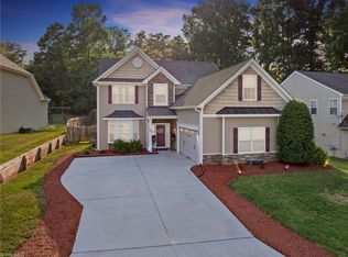 2640 Crosland Hill Dr, Winston Salem, NC 27106