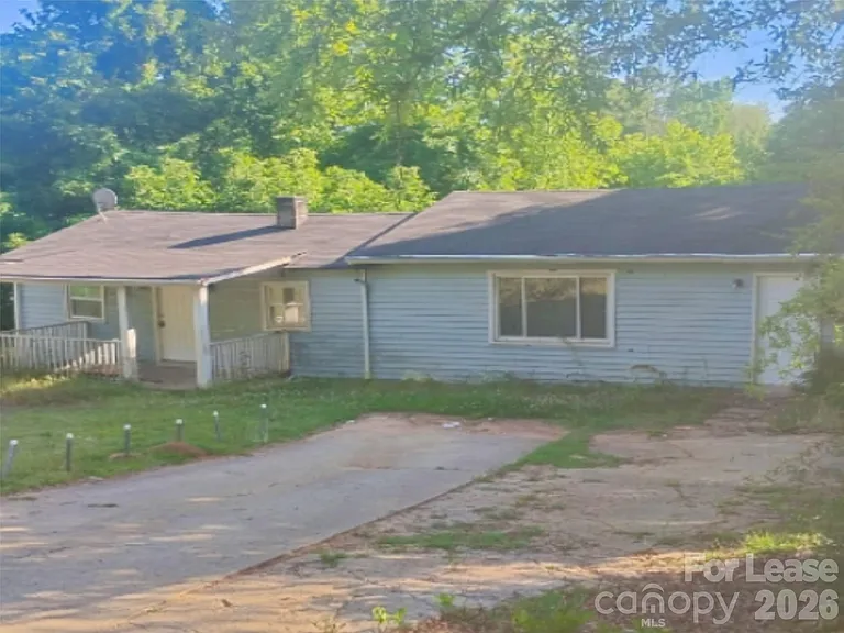 1230 Mahaffey Line Dr — Photo 1
