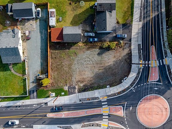 4th image of 900 N McGarigle Road