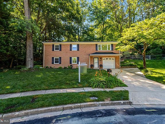 4th image of 6602 Sandover Ct