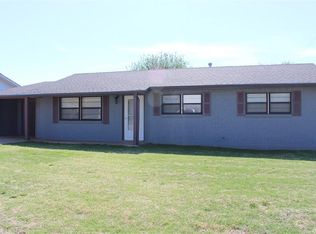 417 N Bryan Ave, Mangum, OK 73554