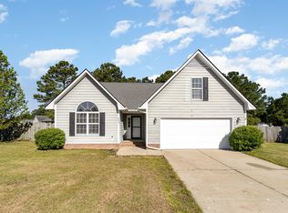 111 Cottonfield Ct, Raeford, NC 28376