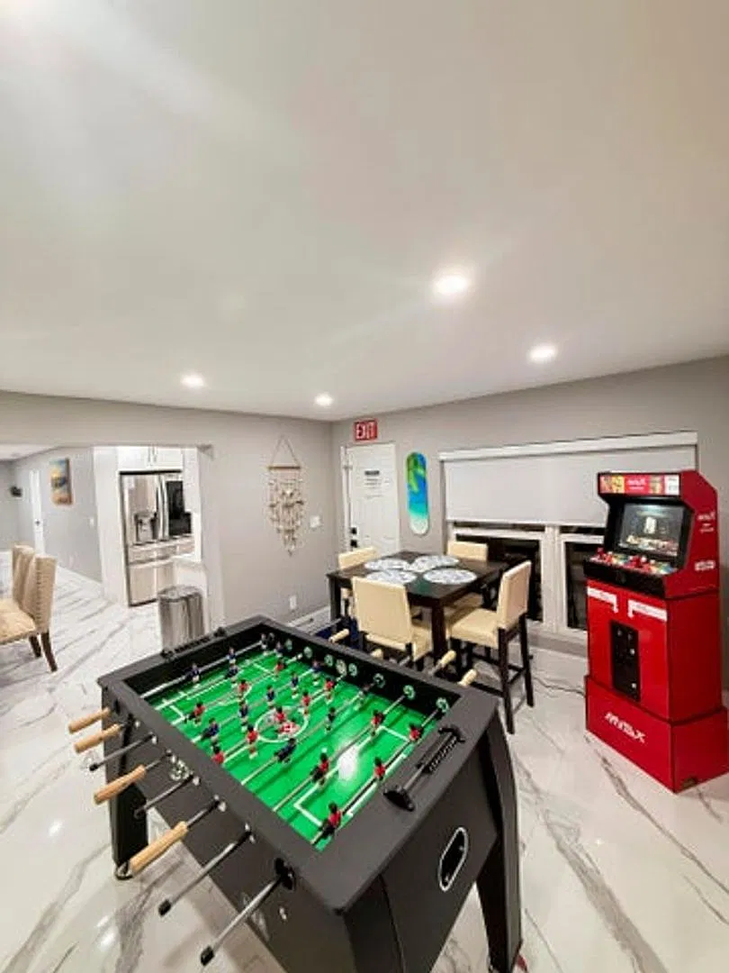 631 NW 39th Street, Oakland Park, FL 33309 — Photo 4