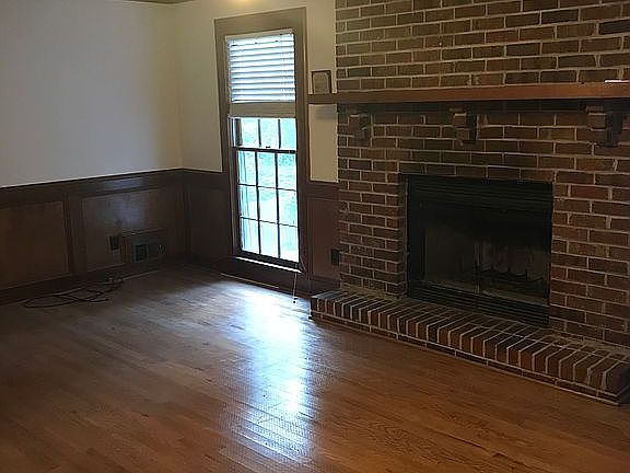 2nd image of 4786 Bexley Dr