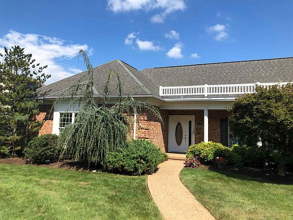 2nd image of 3390 Mesinetto Creek Dr