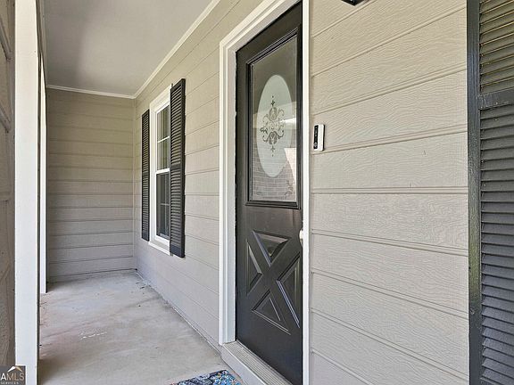 3rd image of 295 Cornwallis Way