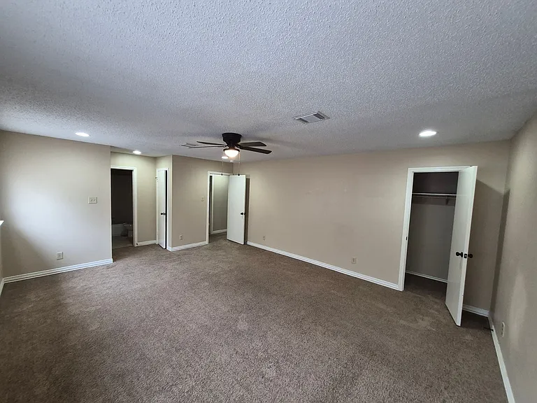 8007 Chestnut Bluff Dr — Photo 14