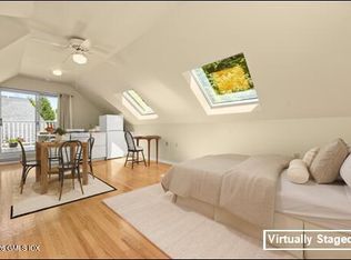 22 Keofferam Rd REAR OLD, Old Greenwich, CT 06870