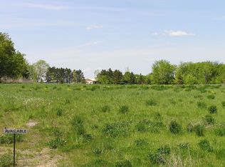 854 Settlement Dr, Hudson, WI 54016