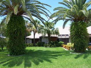 333 SE 32nd St, Cape Coral, FL 33904