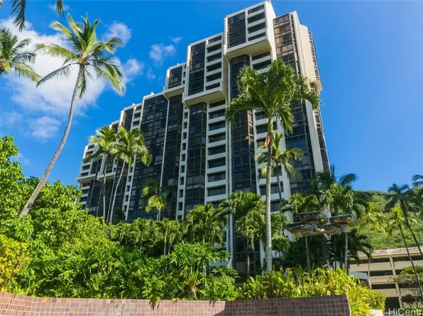 531 Hahaione St #29E, Honolulu, HI 96825