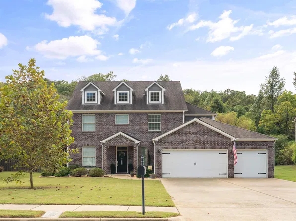 3249 Cahaba Manor Dr, Trussville, AL 35173