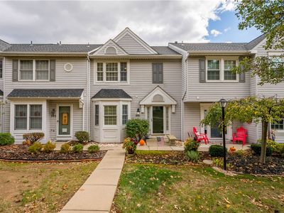 391 Jubilee Dr, Bridgeville, PA, 15017