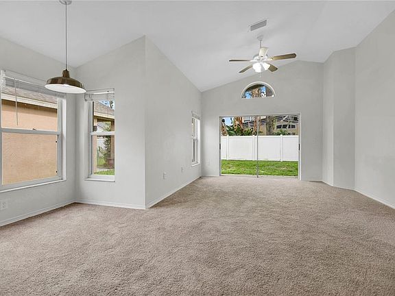 3rd image of 5834 TANAGERLAKE ROAD