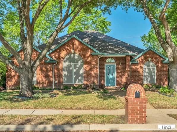 1622 Sarah Brooks Dr, Keller, TX 76248
