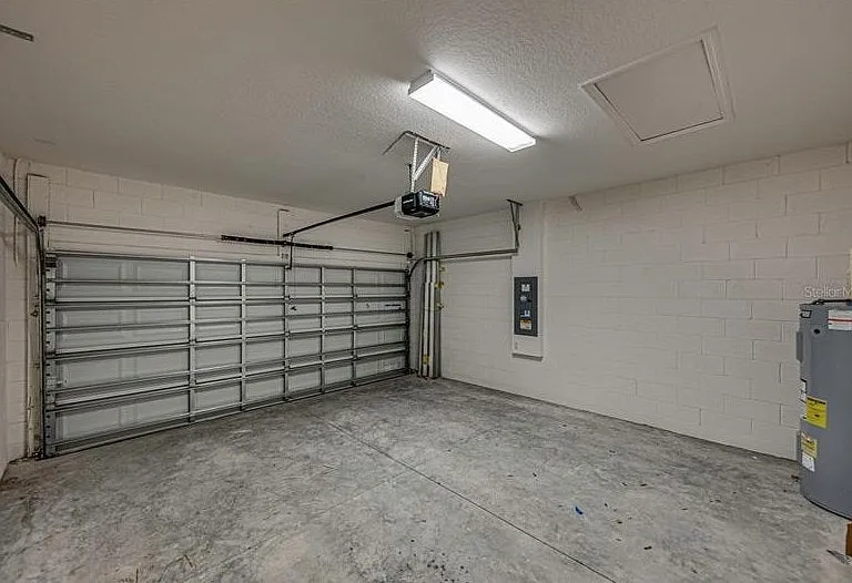 2 Car Garage