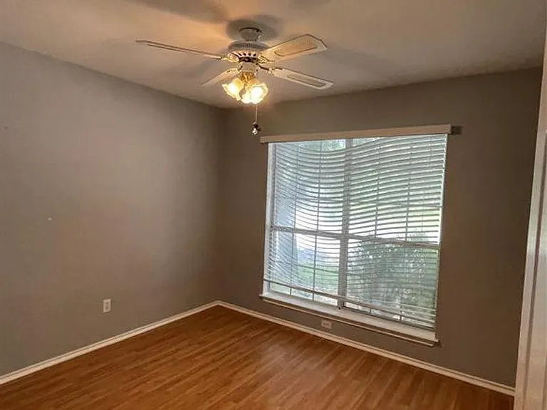 2501 Willow Way — Photo 19