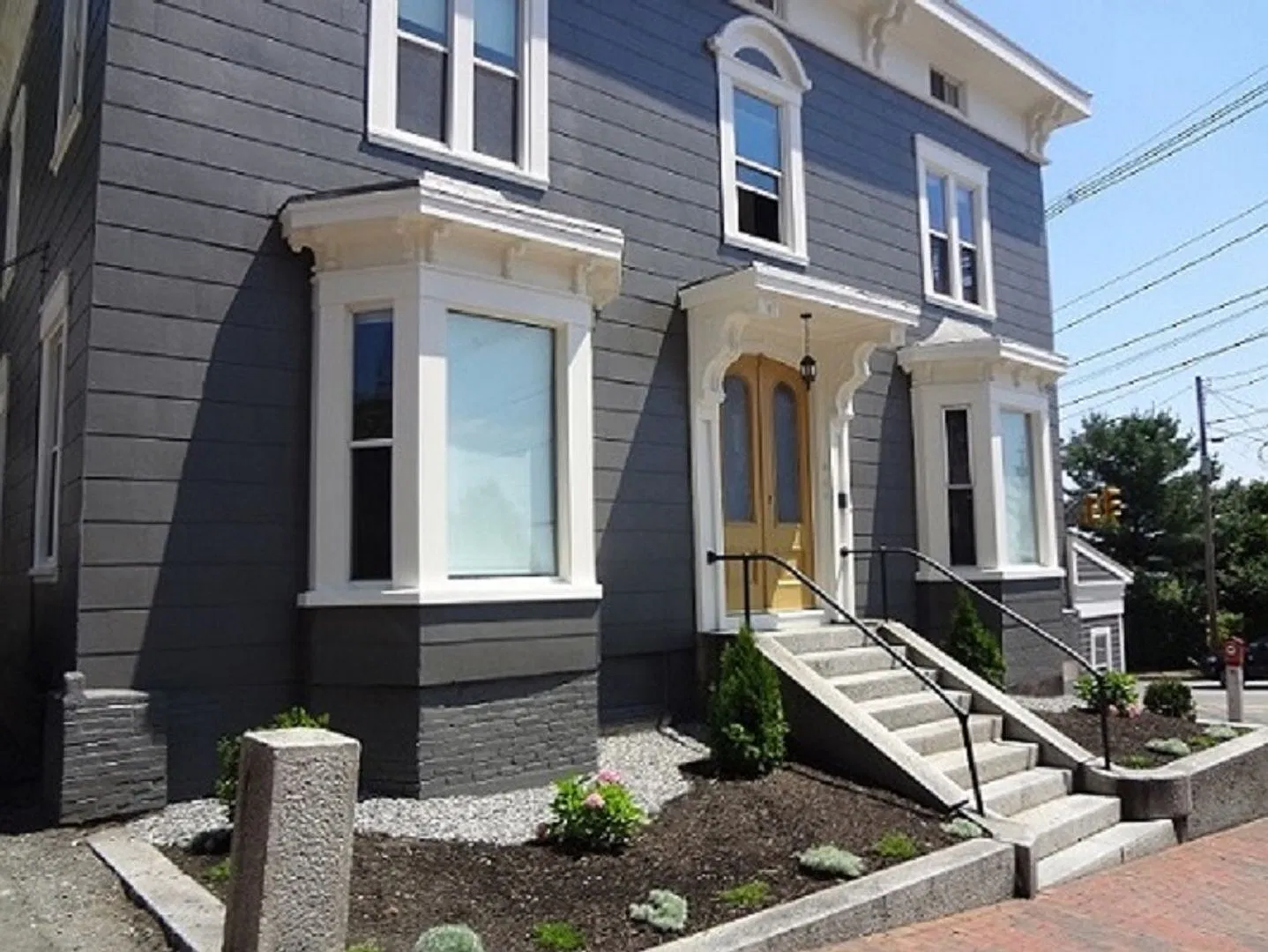 21 State Street — Photo 1