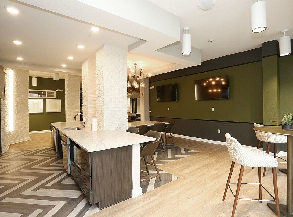 16346 Lydia Hill Dr 11215, Chesterfield, MO 63017 Zillow