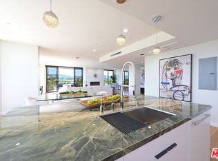 10601 Wilshire Blvd APT 1404, Los Angeles, CA 90024