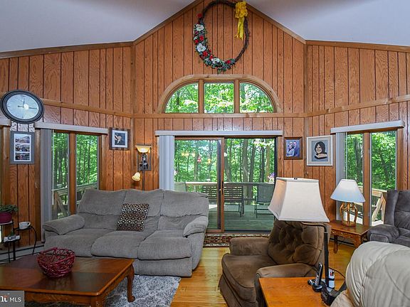 5th image of 47 Trillium Ct