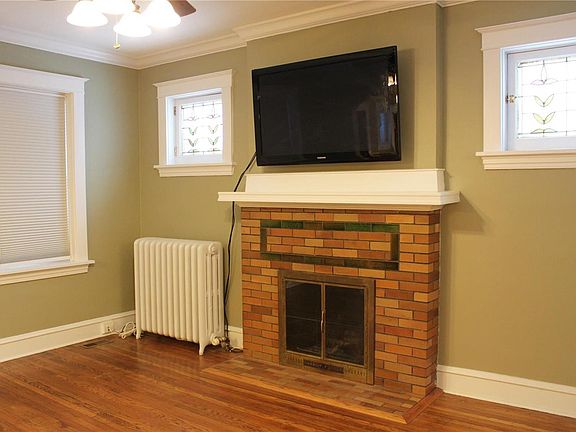 2nd image of 8139 Glen Echo Dr