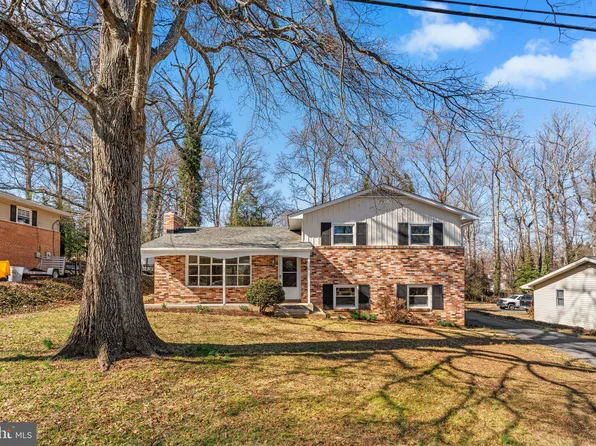 130 Kuethe Dr, Annapolis, MD 21403