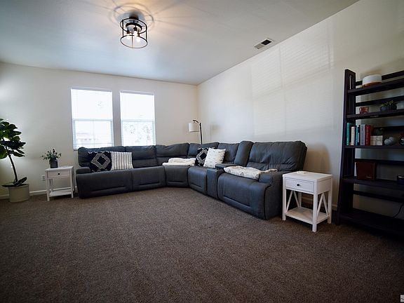 4th image of 5432 Siltstone Way