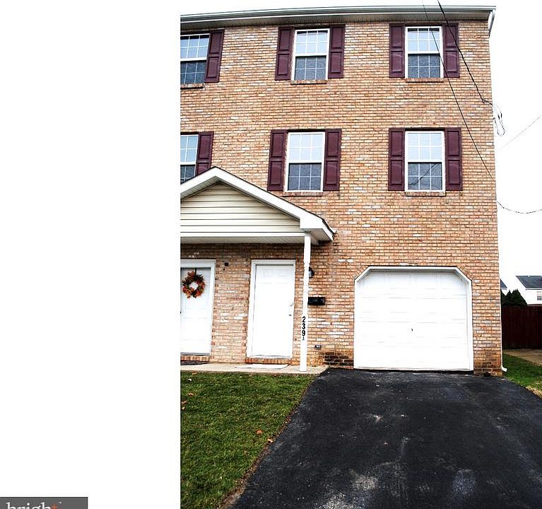 1st image of 239A Linden Ave